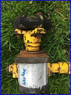 Hydraulic Pump Ideal for log splitter or post driver Nvc 674