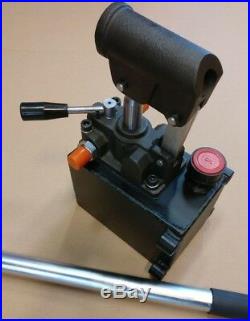 Hydraulic hand pump for double acting cylinder, closed center. 2.75in3, 2320 PSI