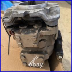 NOS RE53606 HYDRAULIC PUMP 65CC for JOHN DEERE With R90329 Valve