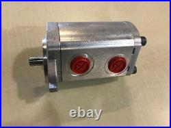 Toro dingo hydraulic tandem gear pump for some wheeled dingos pn 98-4702