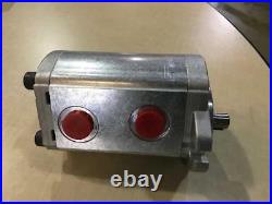 Toro dingo hydraulic tandem gear pump for some wheeled dingos pn 98-4702